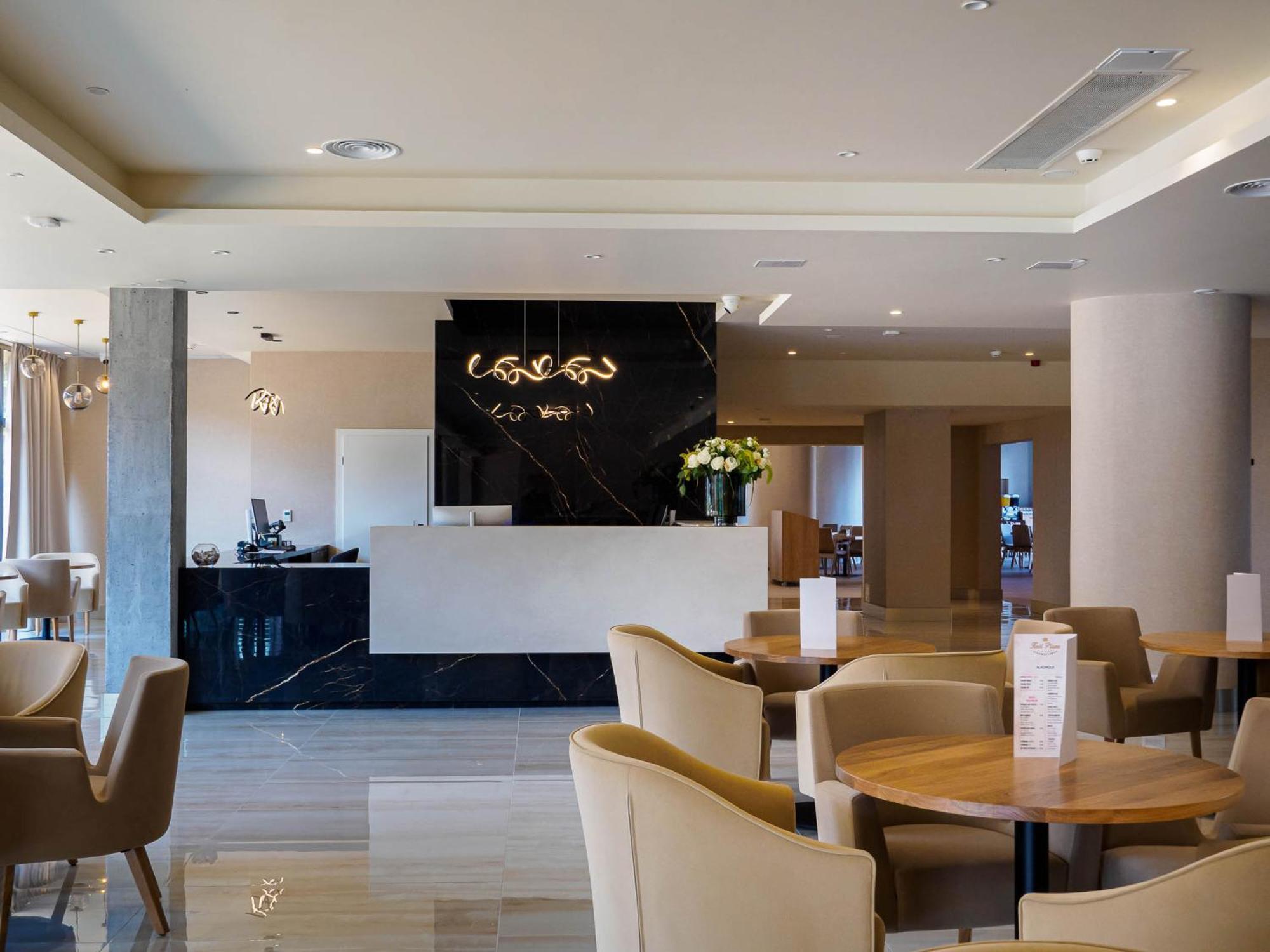 Krol Plaza Spa & Wellness Jaroslawiec Ngoại thất bức ảnh