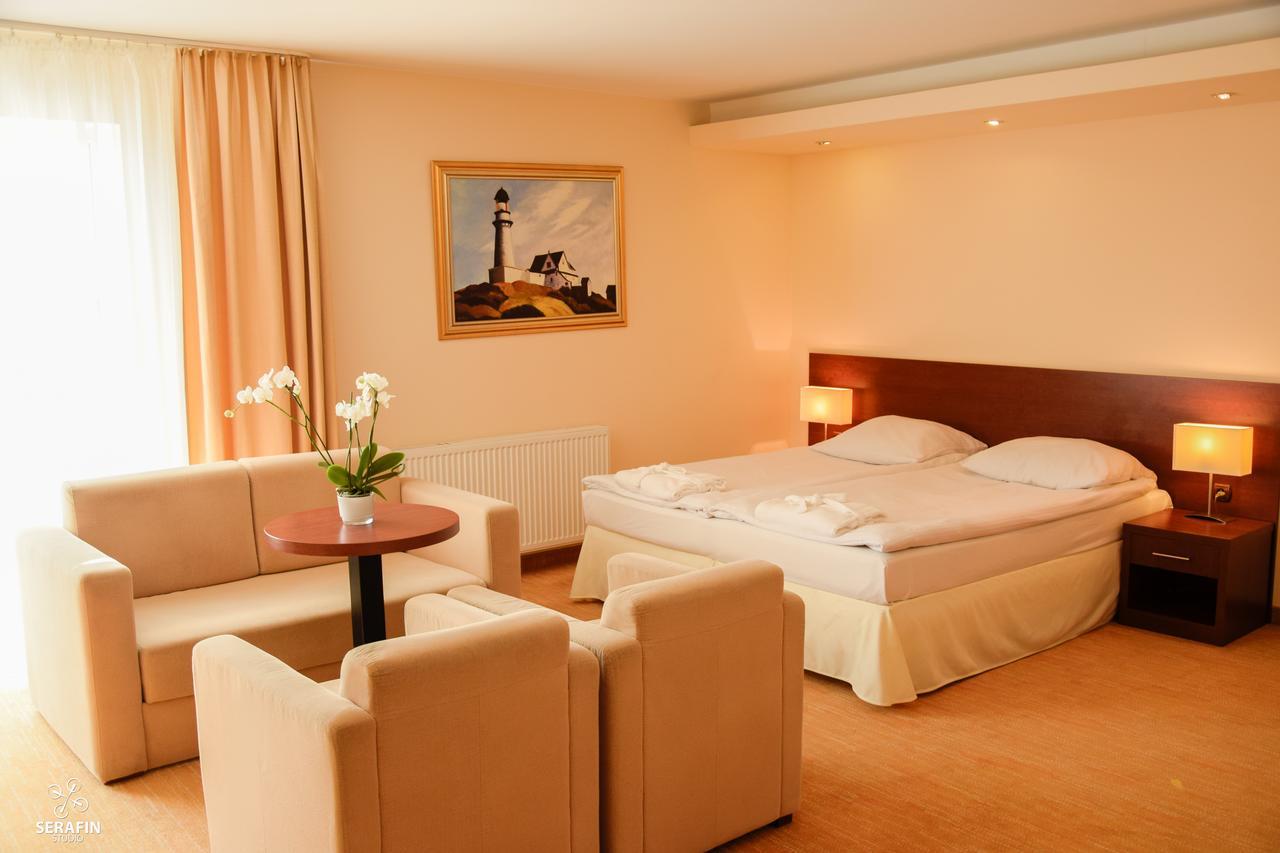 Krol Plaza Spa & Wellness Jaroslawiec Ngoại thất bức ảnh