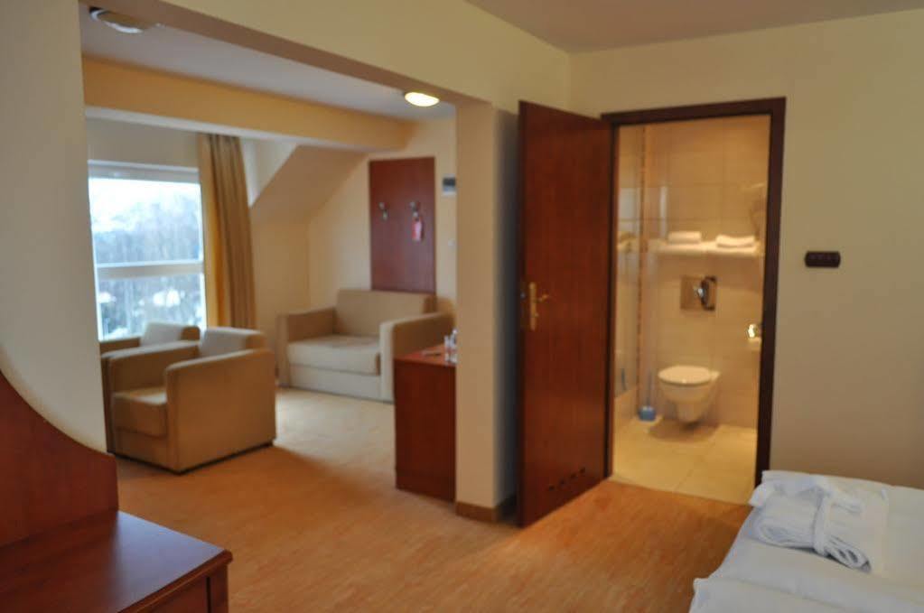 Krol Plaza Spa & Wellness Jaroslawiec Ngoại thất bức ảnh